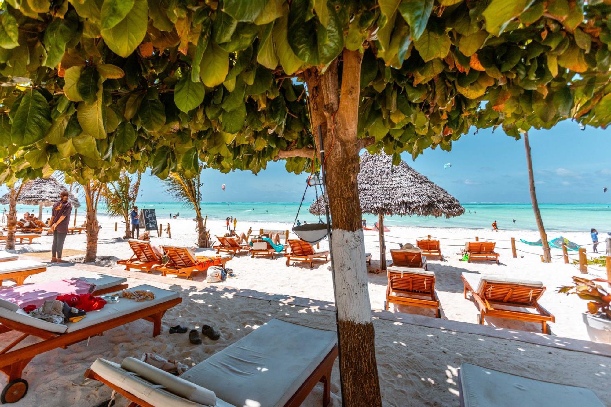 Maisha Matamu Beach Hotel Paje Luaran gambar